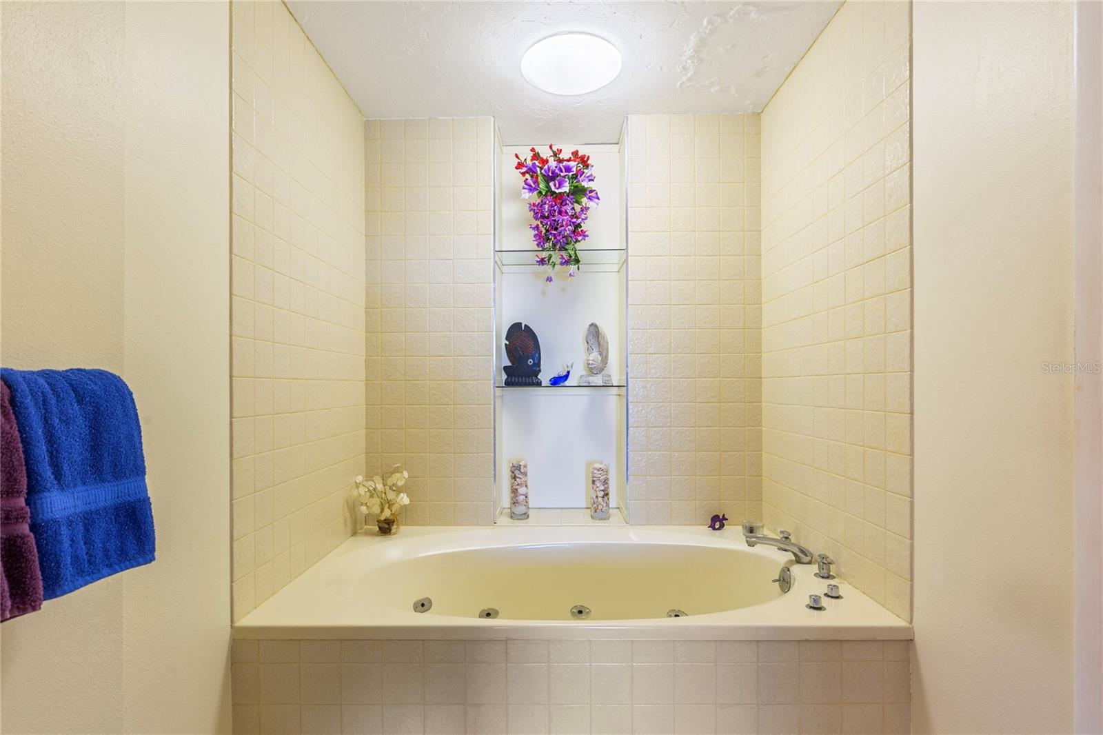 DANS ISLAND ON SAND KEY CONDO - Residential