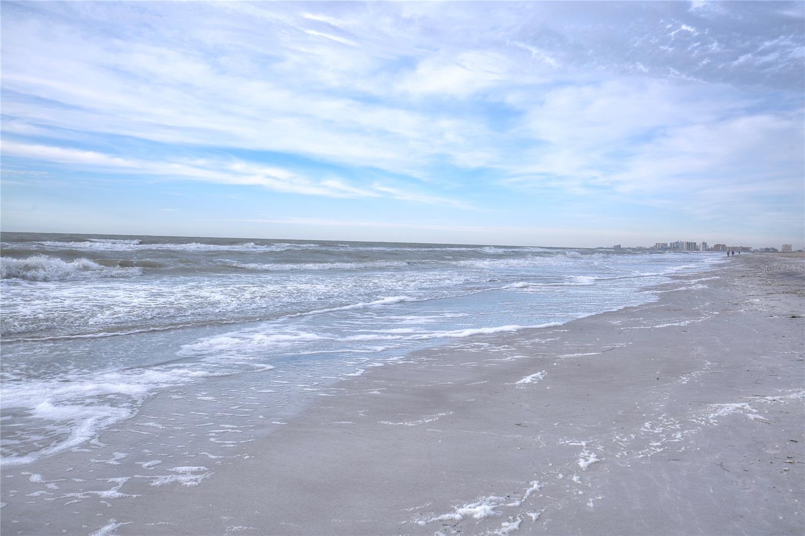 DANS ISLAND ON SAND KEY CONDO - Residential