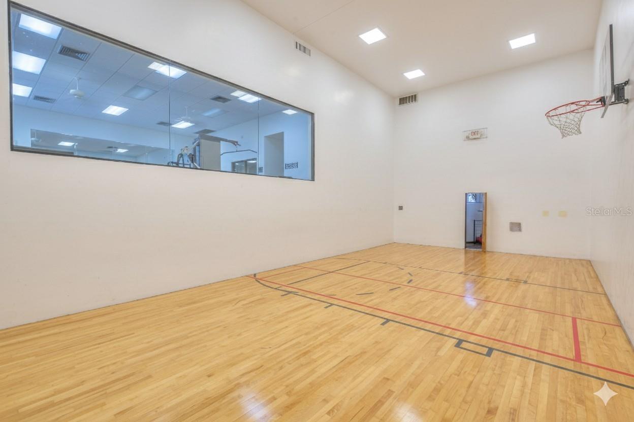 DANS ISLAND ON SAND KEY CONDO - Residential