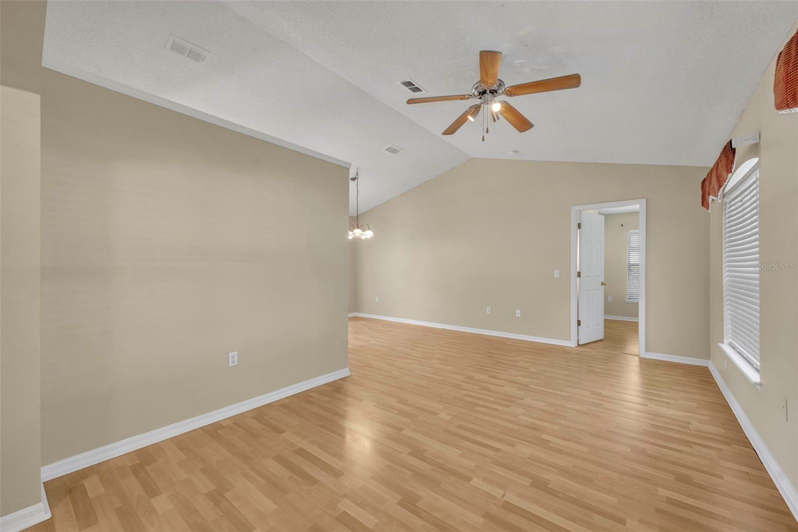 LAKEVIEW RESERVE 46/149 - Residential