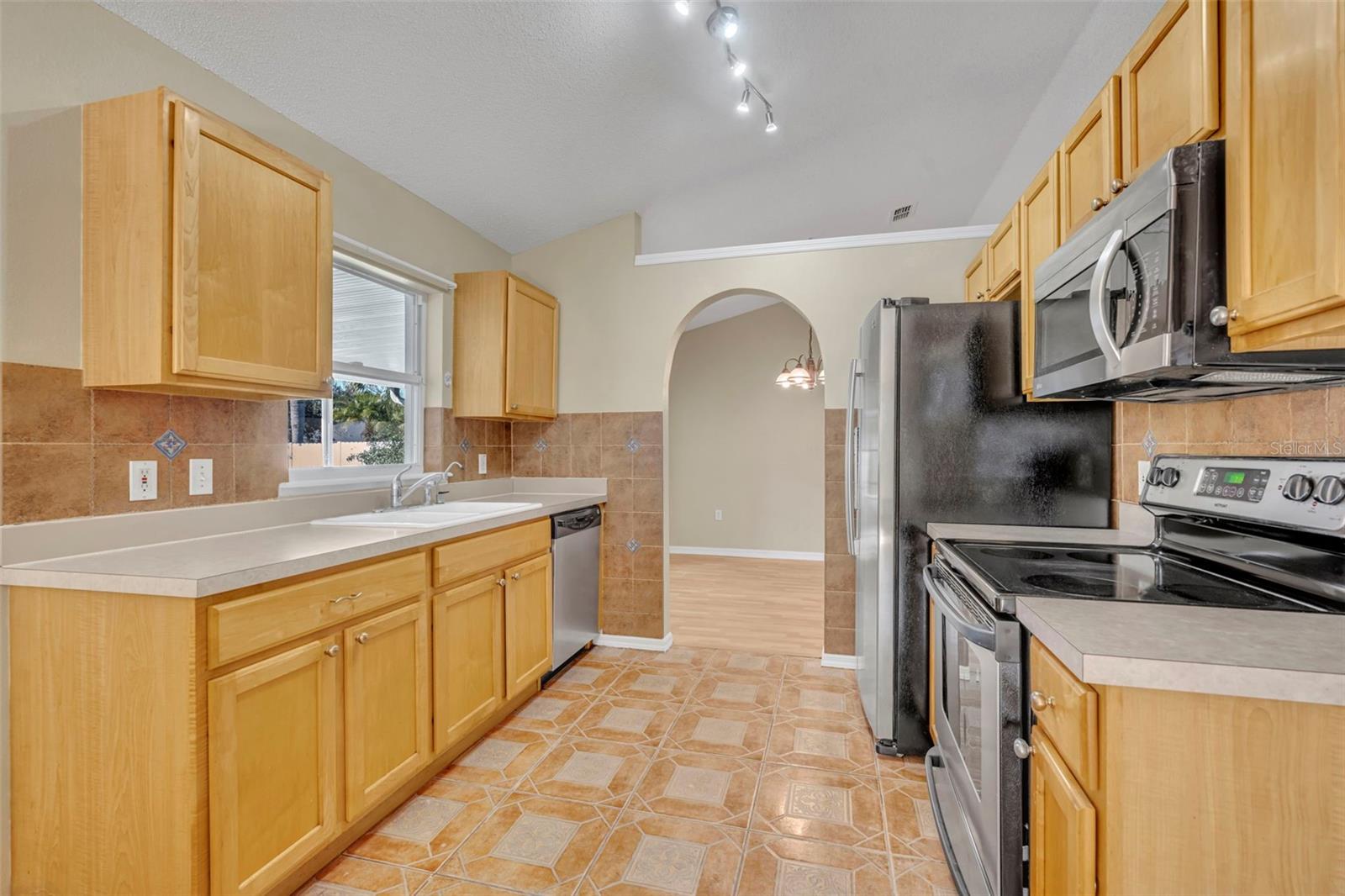 LAKEVIEW RESERVE 46/149 - Residential