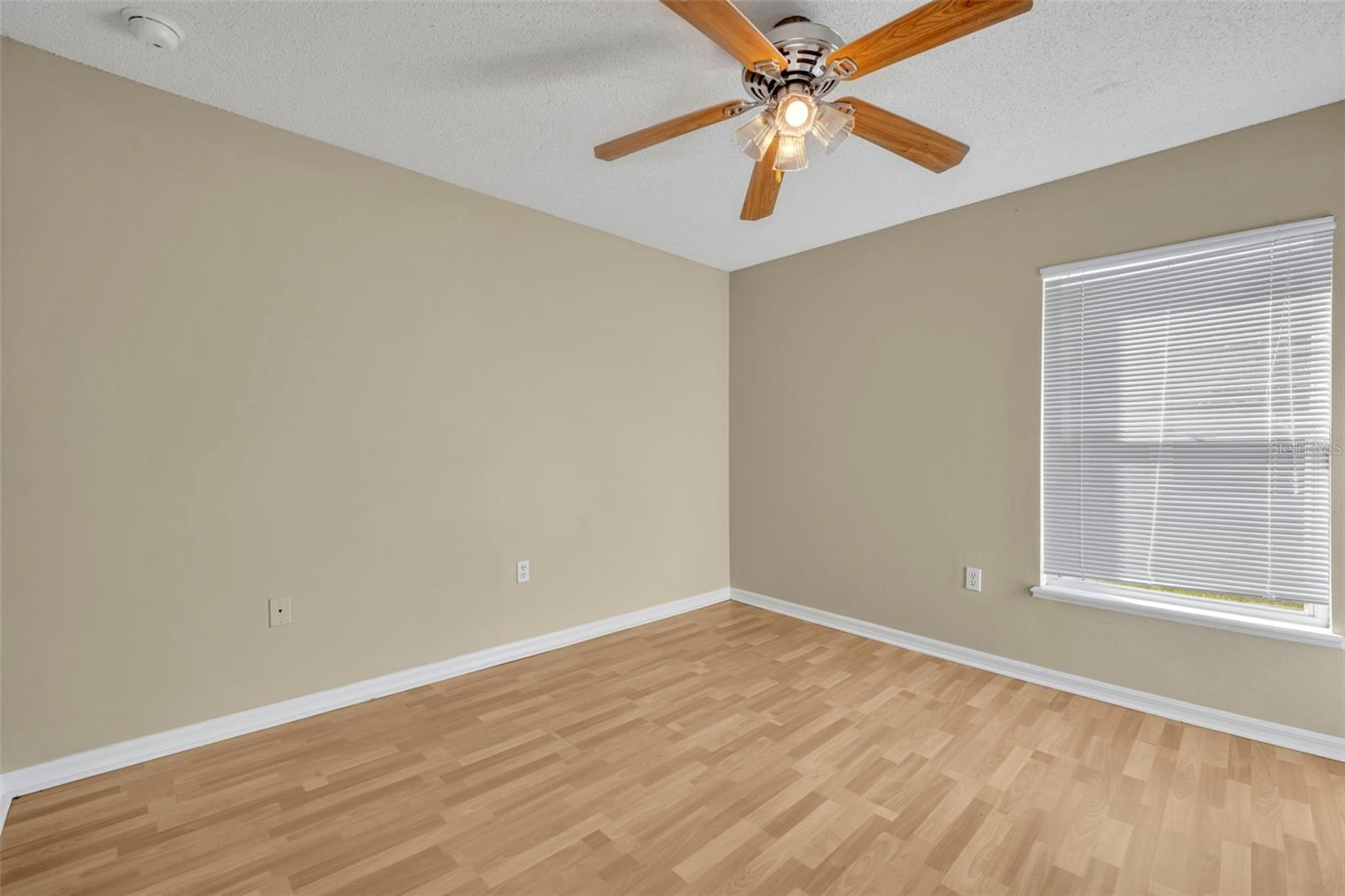 LAKEVIEW RESERVE 46/149 - Residential