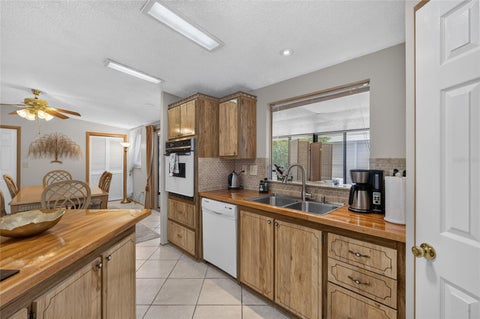 Tiny photo for 718 Orchid Street, Lady Lake, FL 32159 (MLS # G5119205)