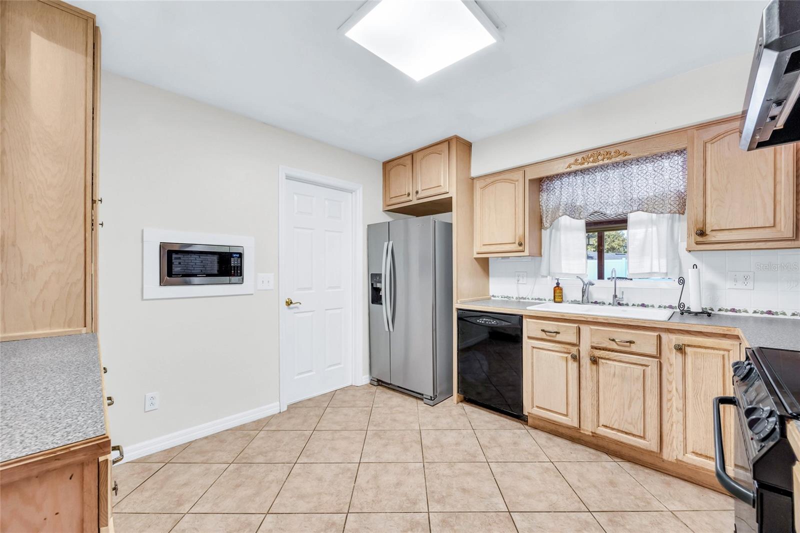 EASTBROOK SUB UNIT 15 - Residential