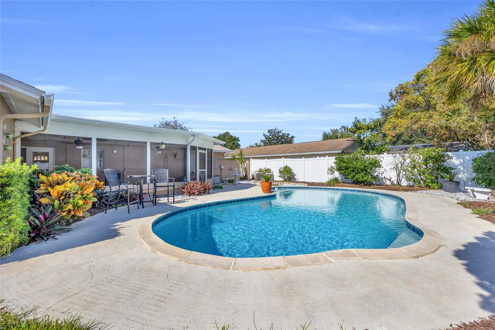 EASTBROOK SUB UNIT 15 - Residential