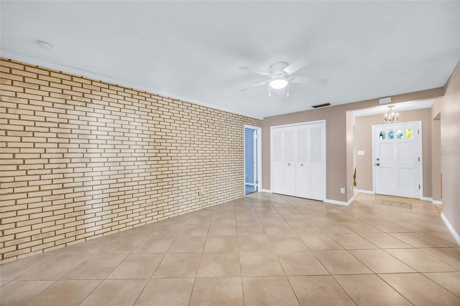 EASTBROOK SUB UNIT 15 - Residential