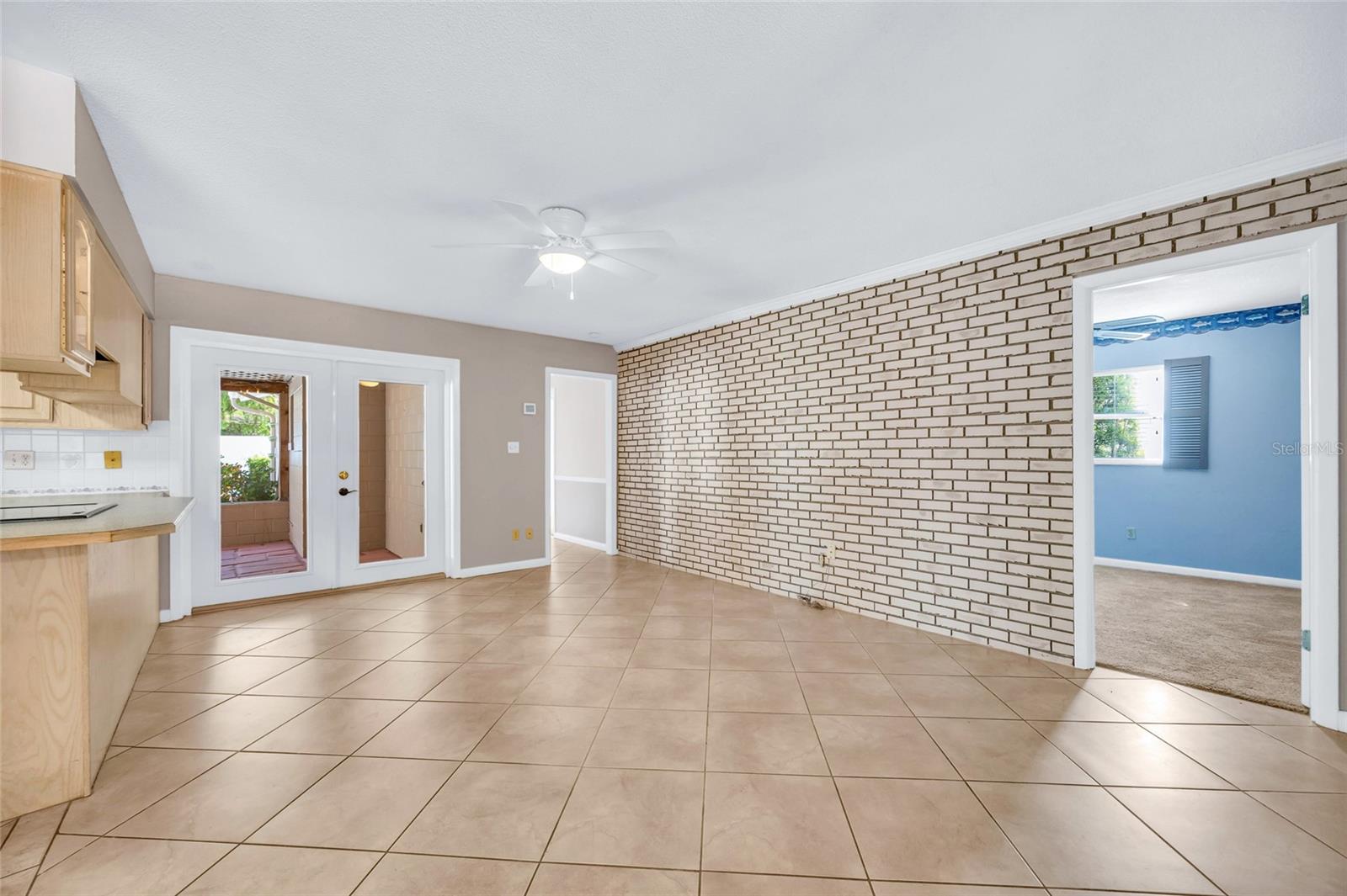 EASTBROOK SUB UNIT 15 - Residential