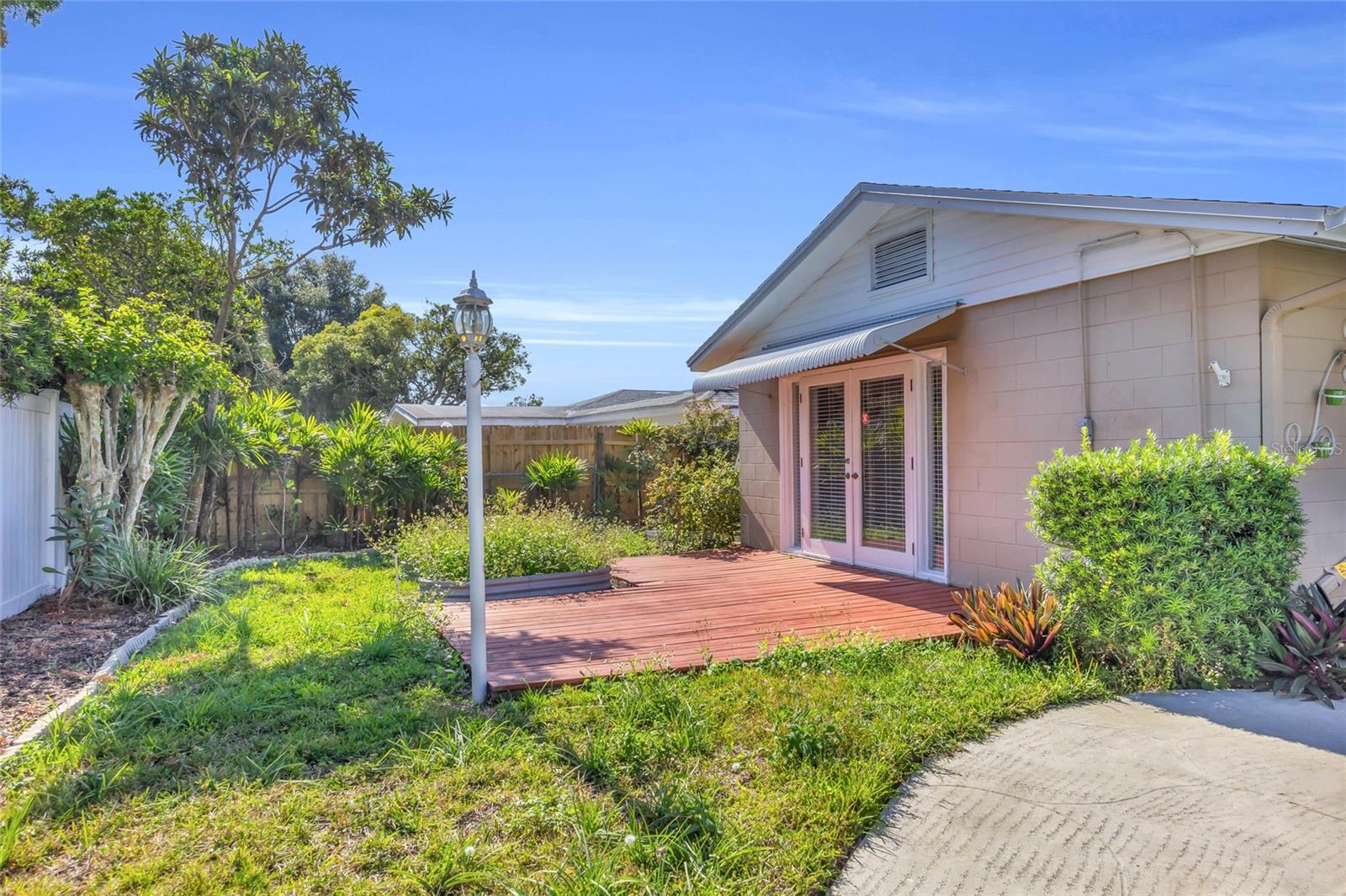 EASTBROOK SUB UNIT 15 - Residential