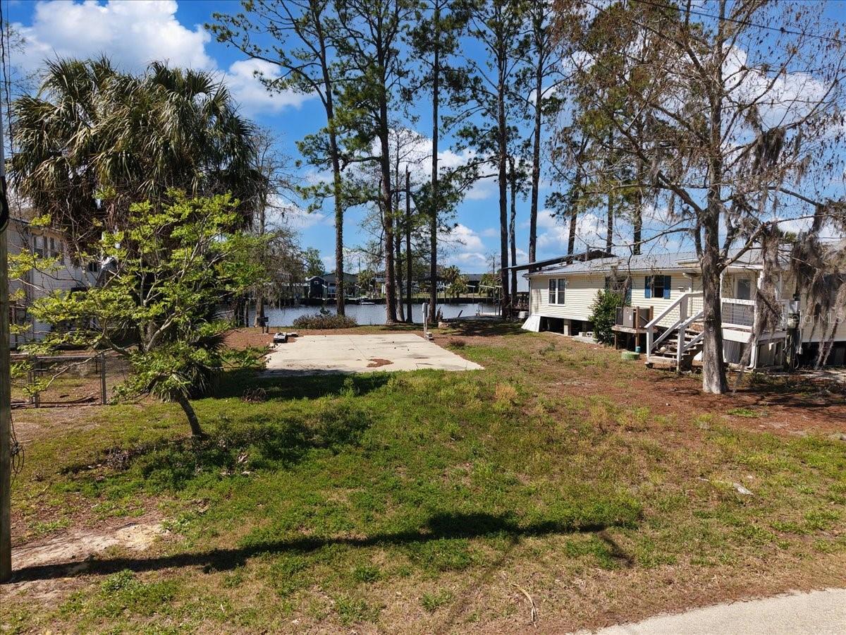 SUWANNEE SHORES - Land