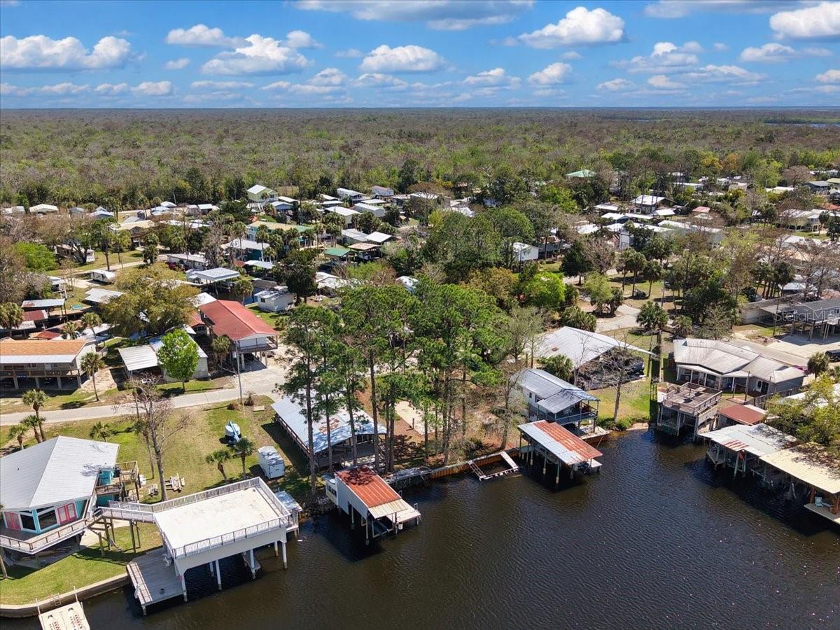 SUWANNEE SHORES - Land