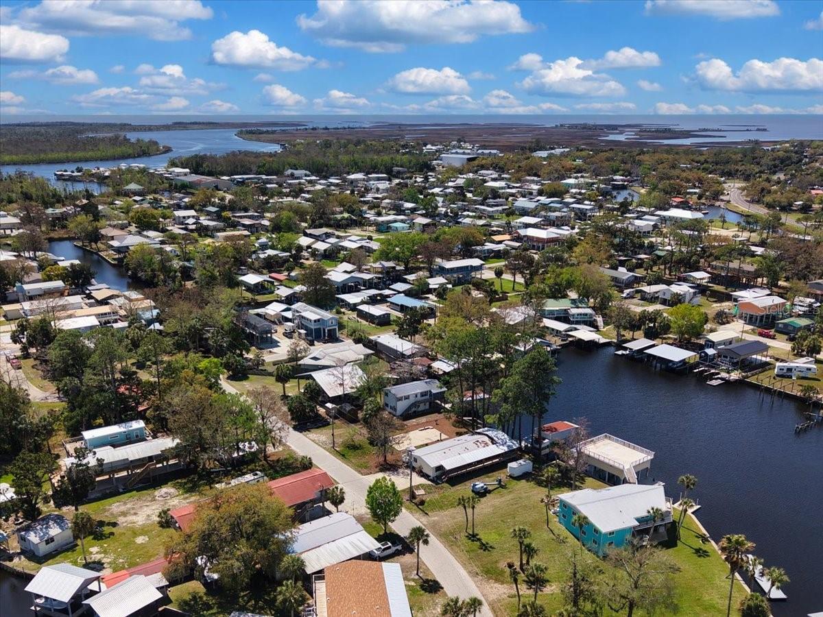 SUWANNEE SHORES - Land