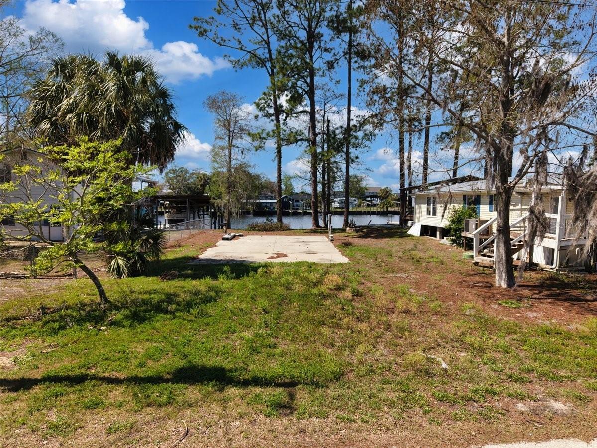 SUWANNEE SHORES - Land