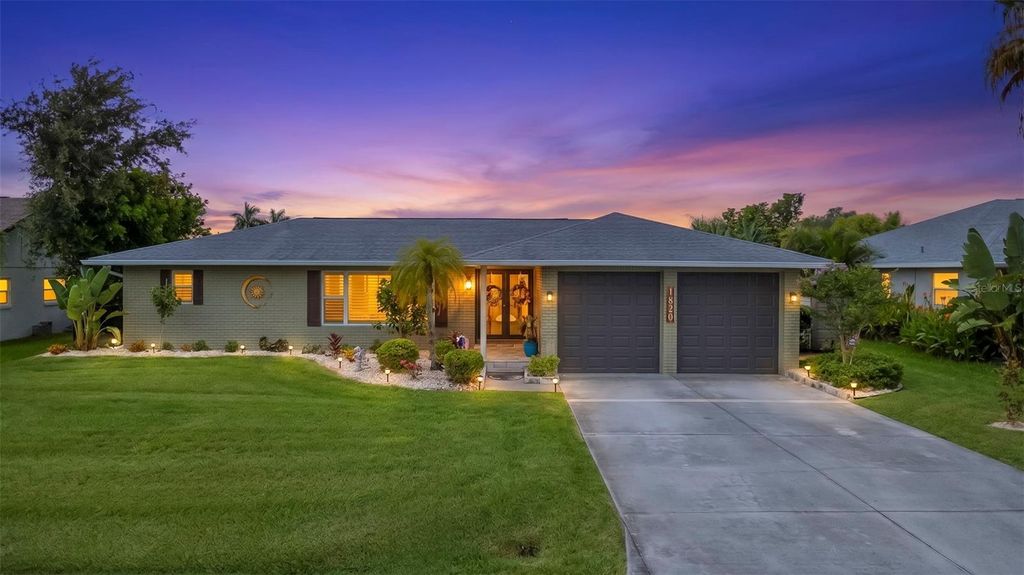 Photo of 1820 SE 36th Terrace, Cape Coral, FL 33904 (MLS # O6416431)