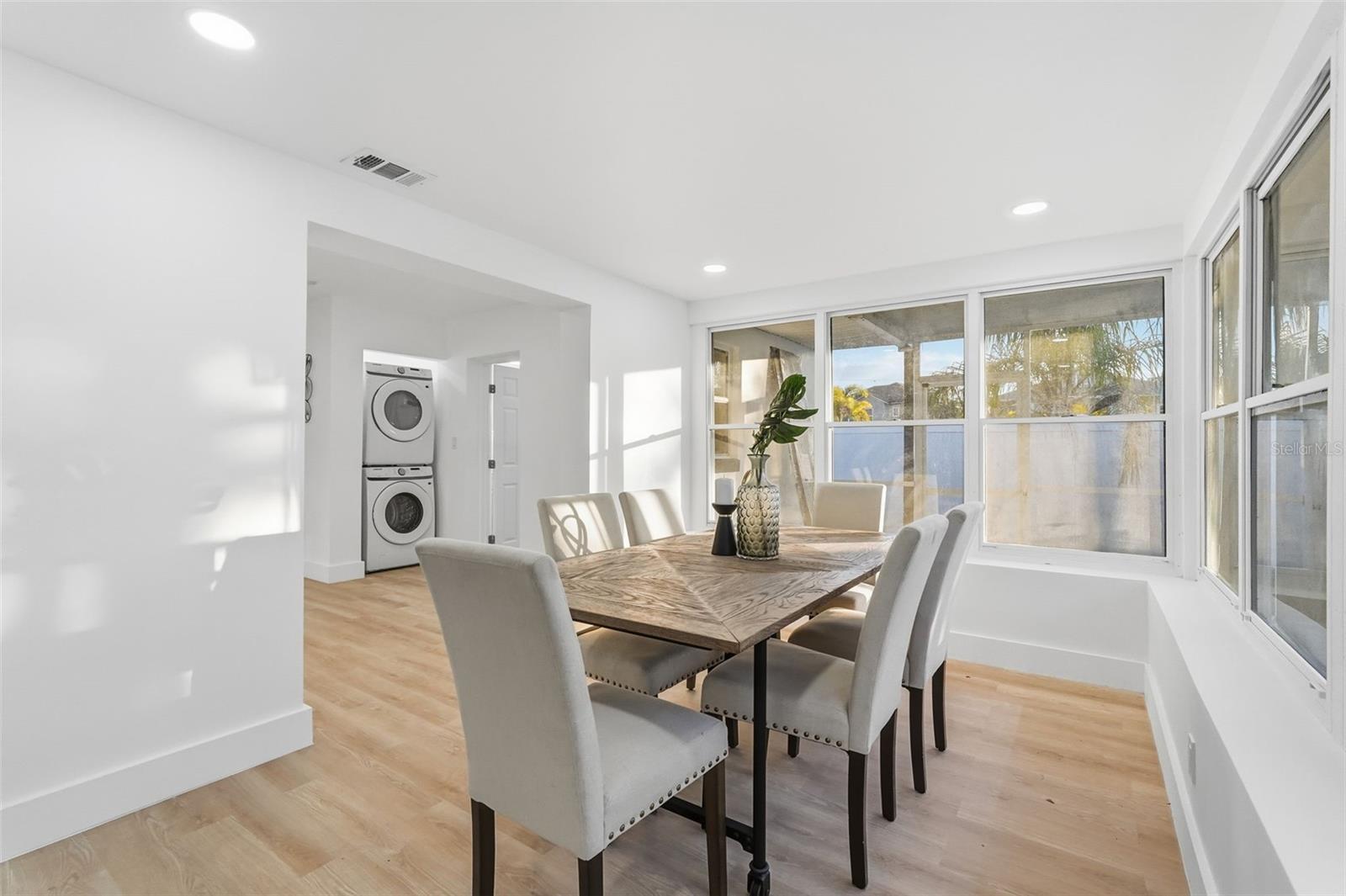 BAYWOOD SHORES 1ST ADD - Residential