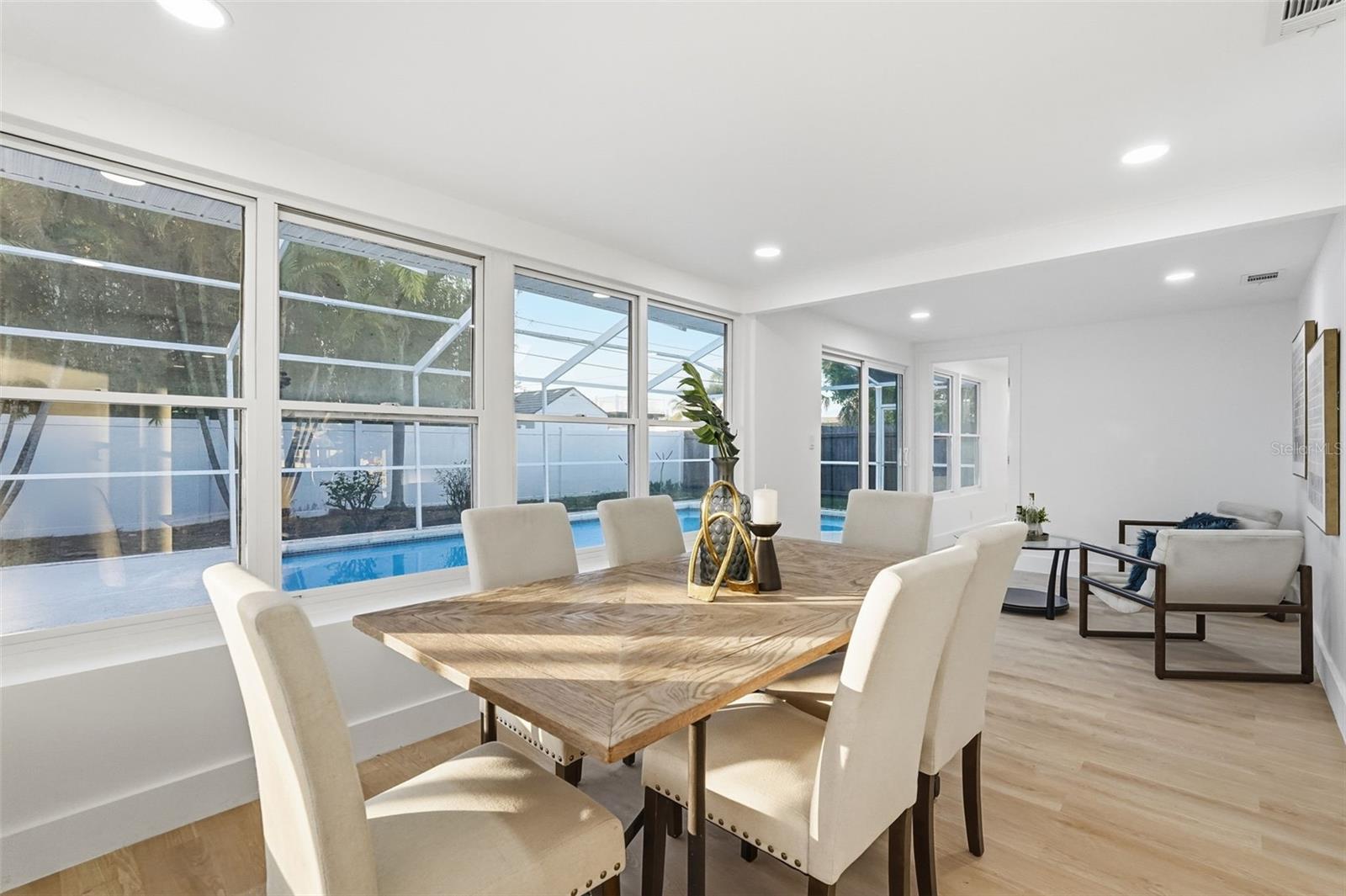 BAYWOOD SHORES 1ST ADD - Residential