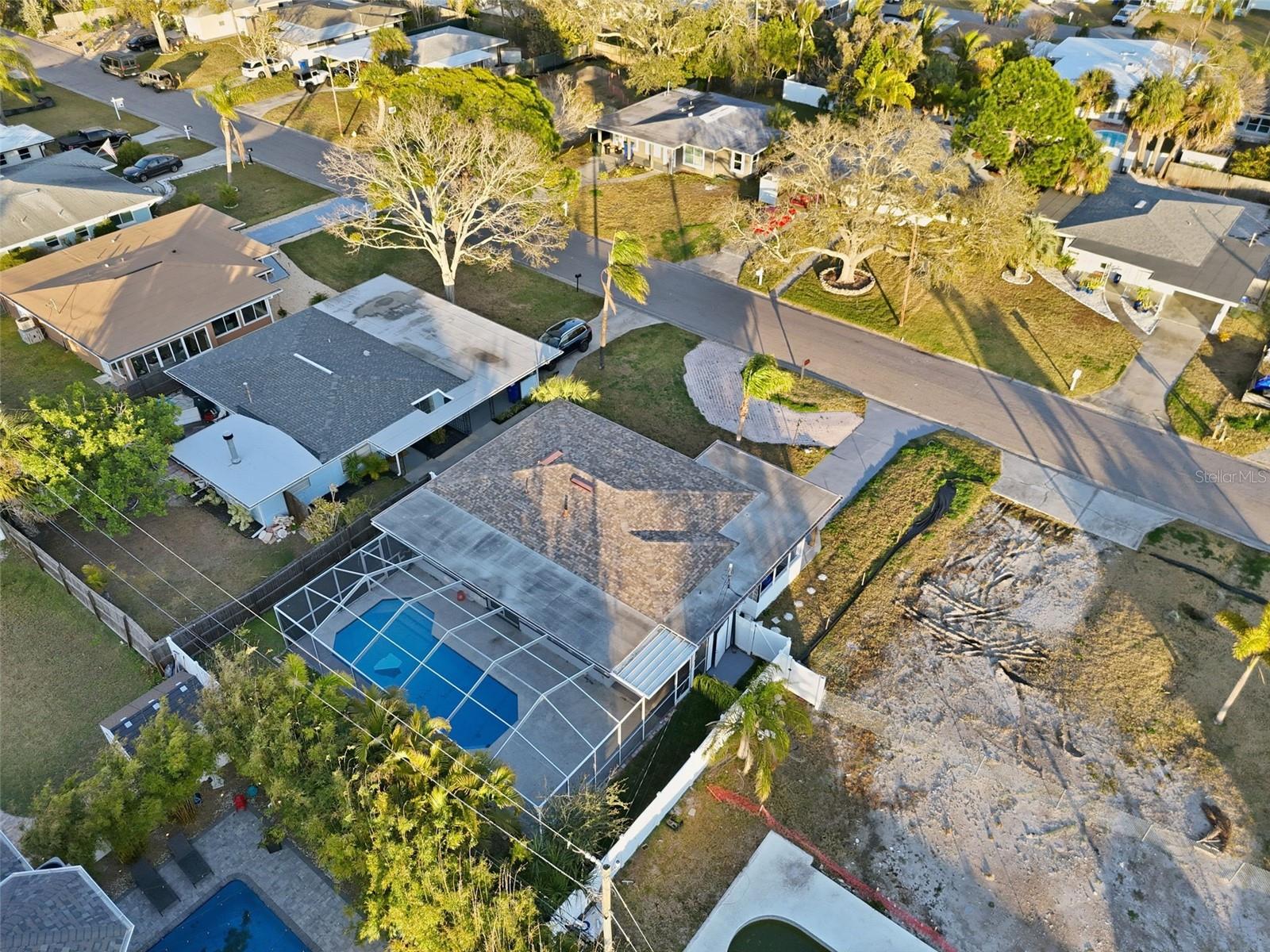 BAYWOOD SHORES 1ST ADD - Residential