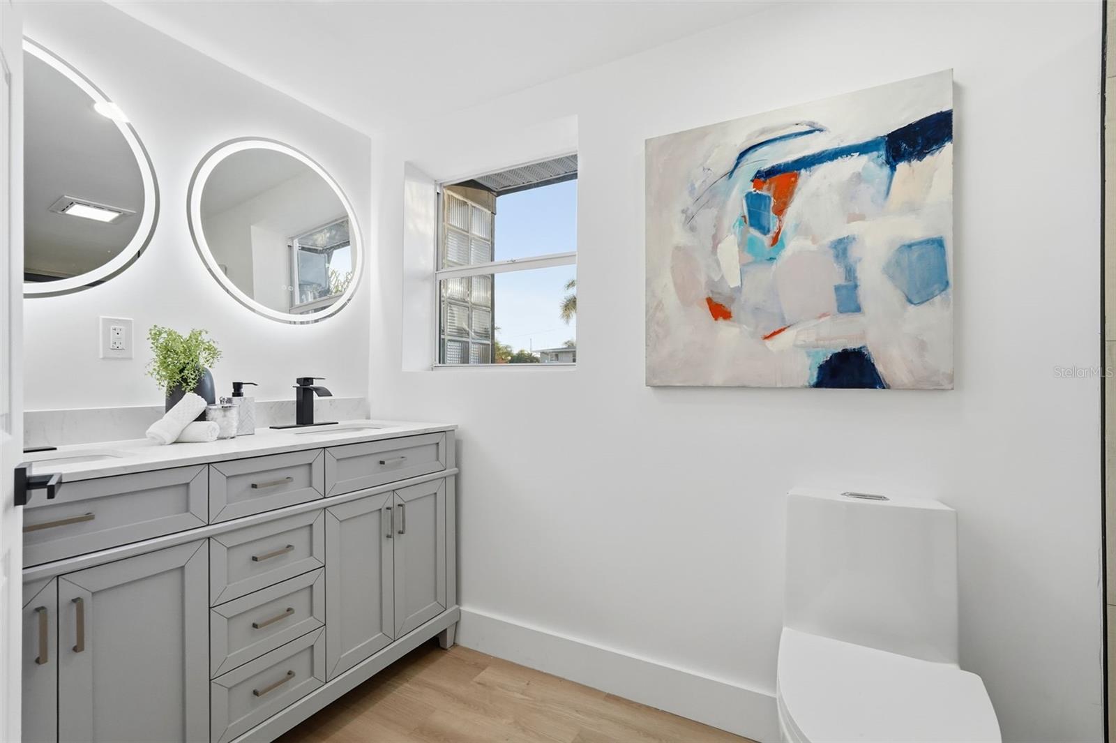 BAYWOOD SHORES 1ST ADD - Residential