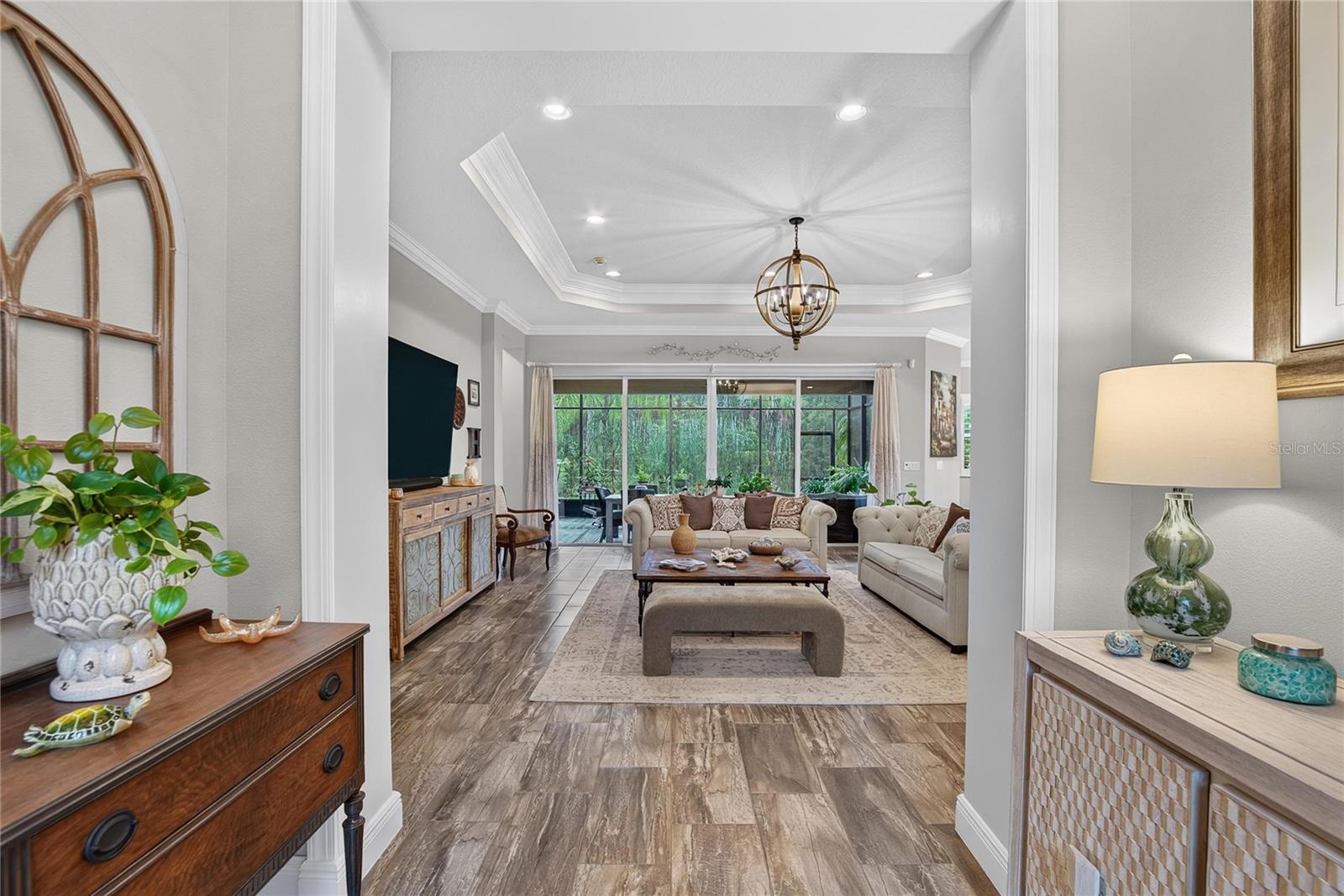 5002 EMERALD ISLE DRIVE