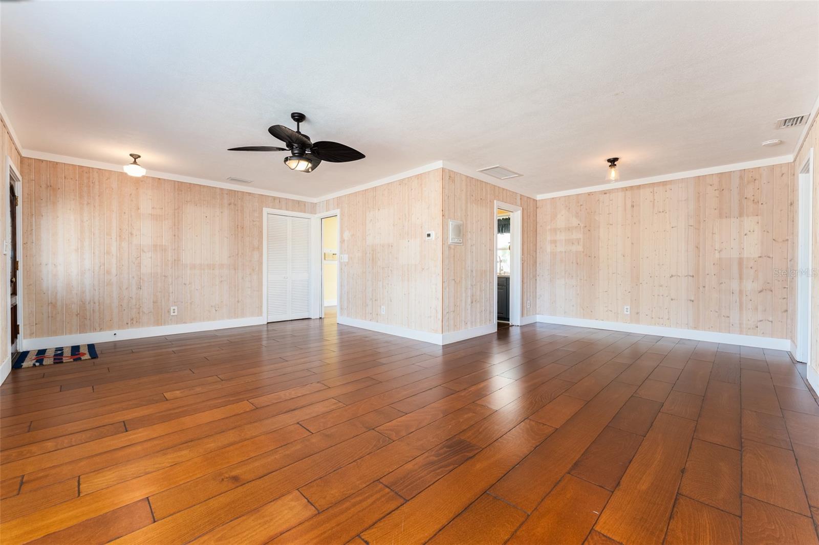 VINA-DEL-MAR SEC 1 - Residential