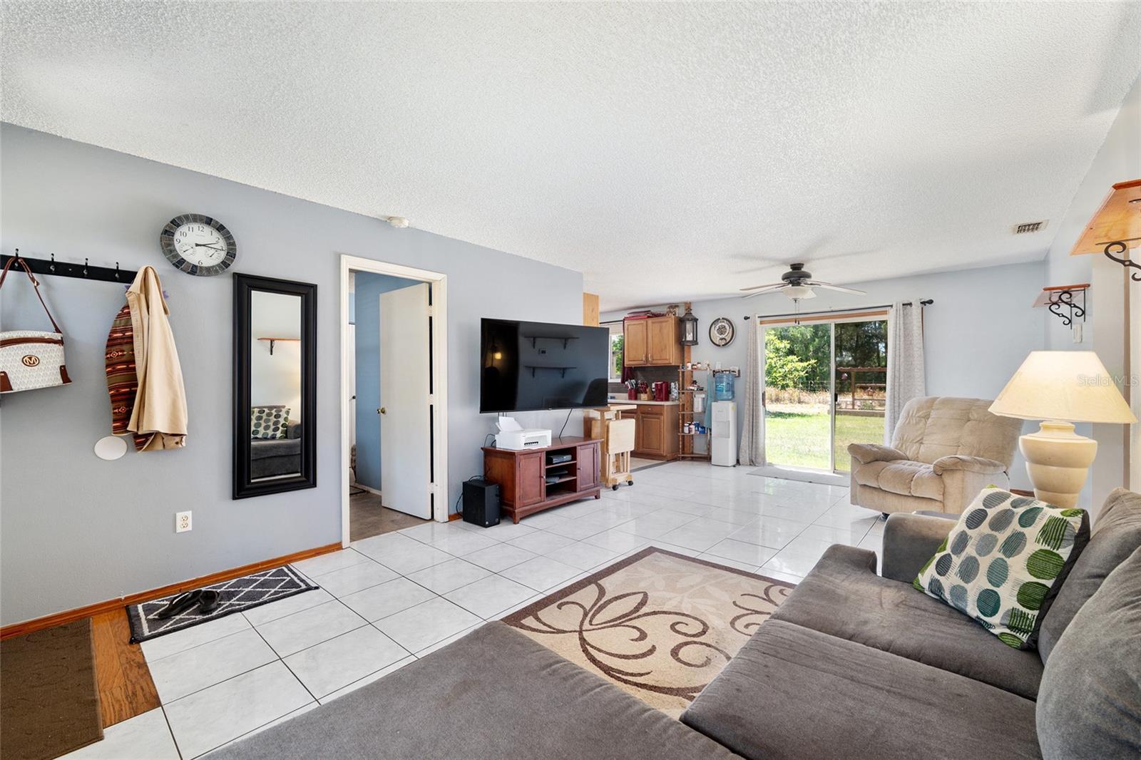 SILVER SPGS SHORES UN 12 - Residential