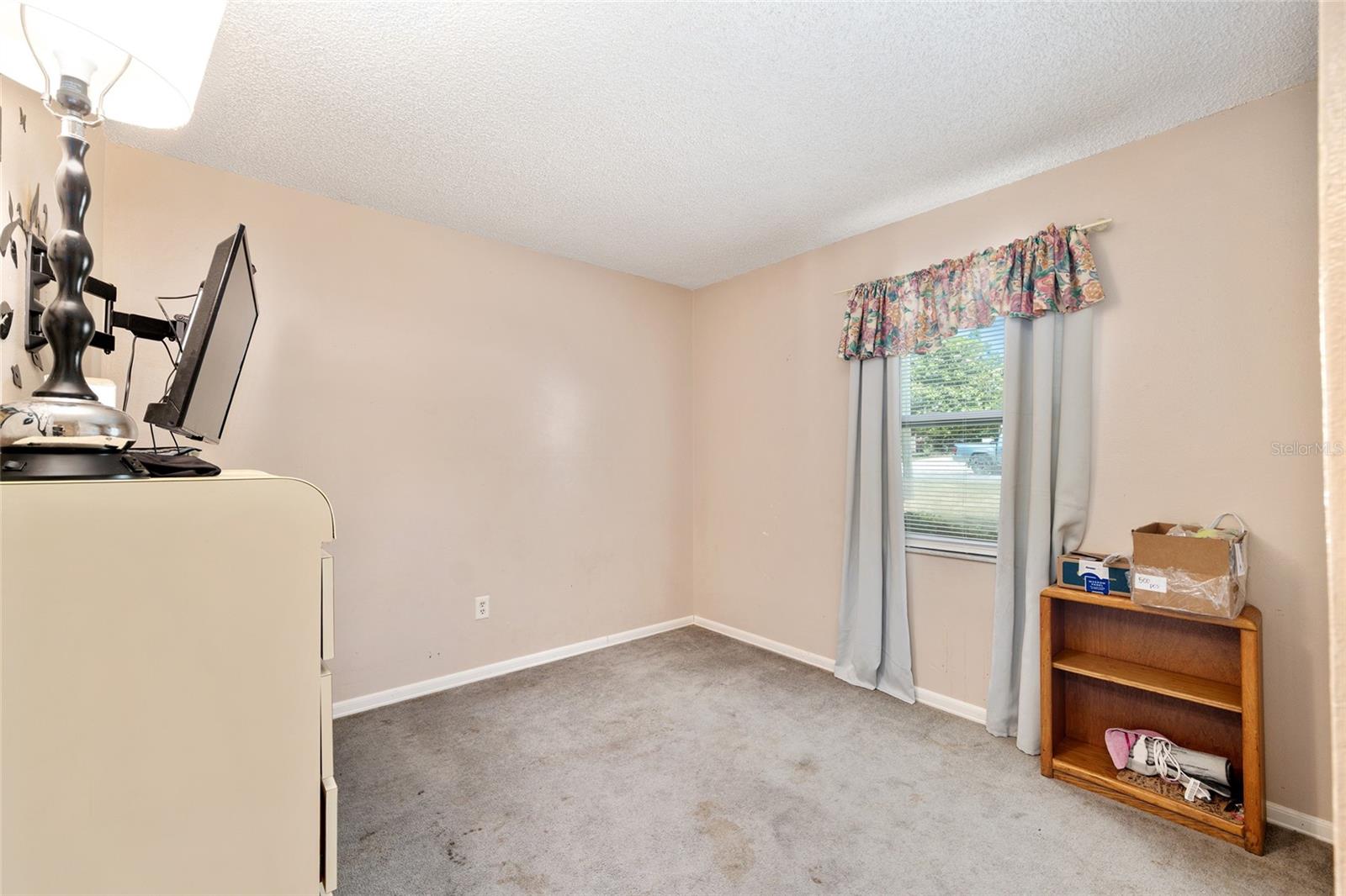 SILVER SPGS SHORES UN 12 - Residential