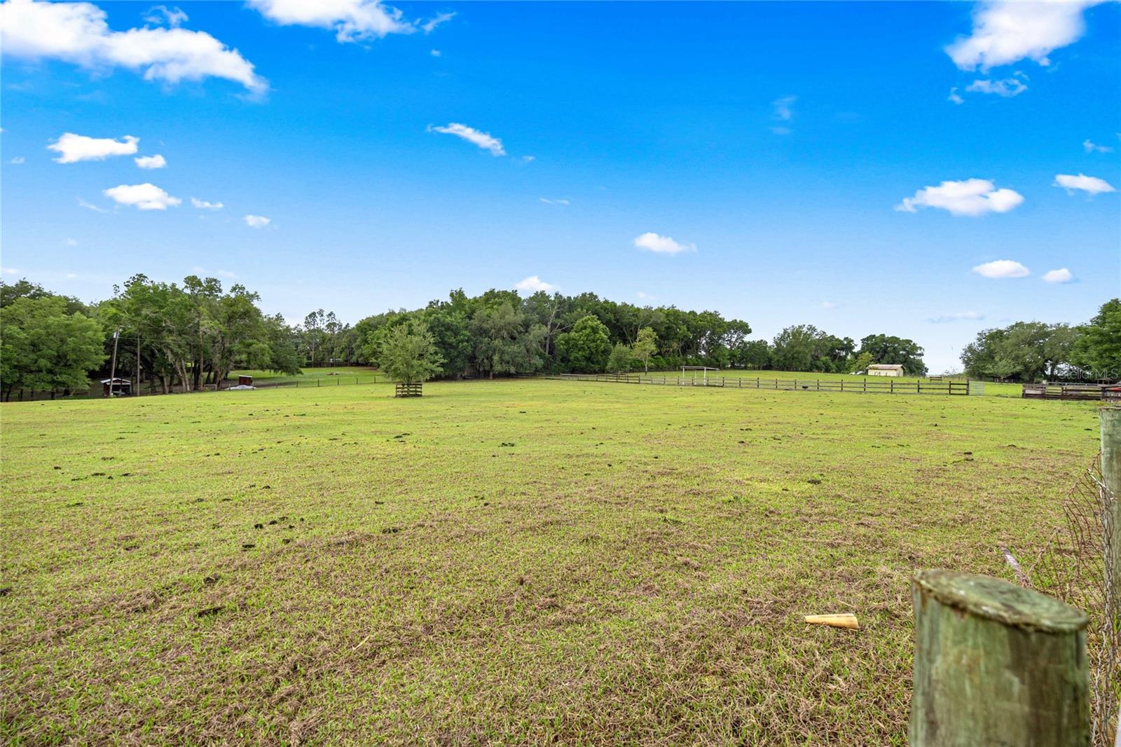 ACREAGE - Residential
