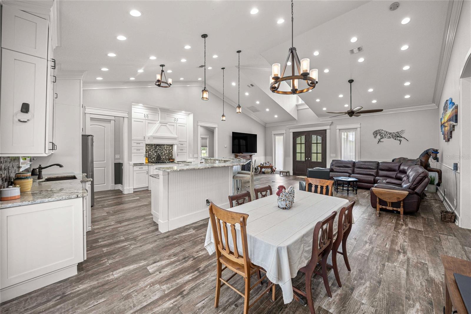 ACREAGE - Residential