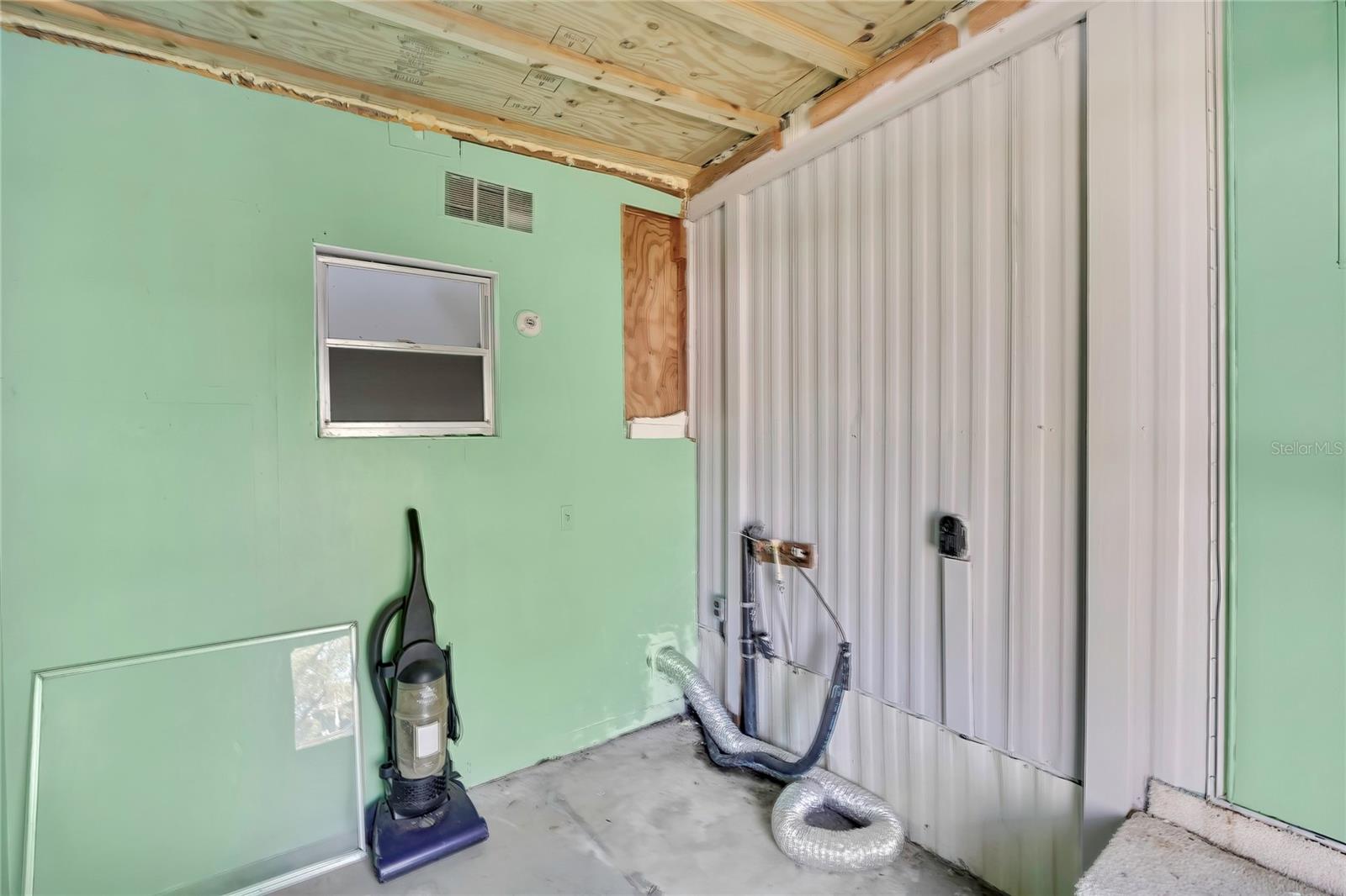 HIGH POINT MH SUB - Residential