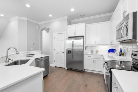 A home in TAMPA
