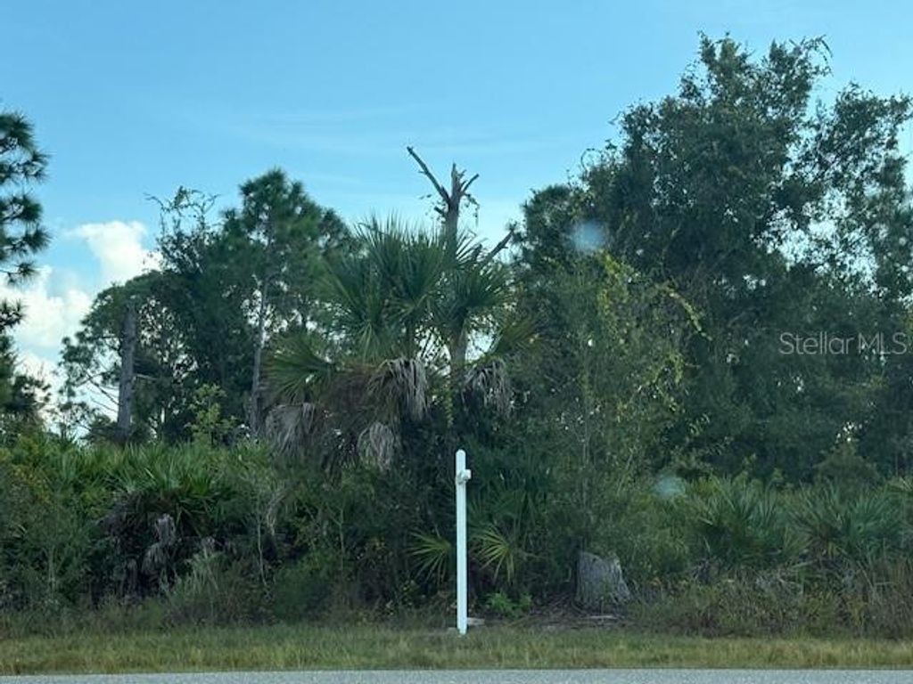 Photo of Joslyn Terrace, Port Charlotte, FL 33981 (MLS # D6144919)