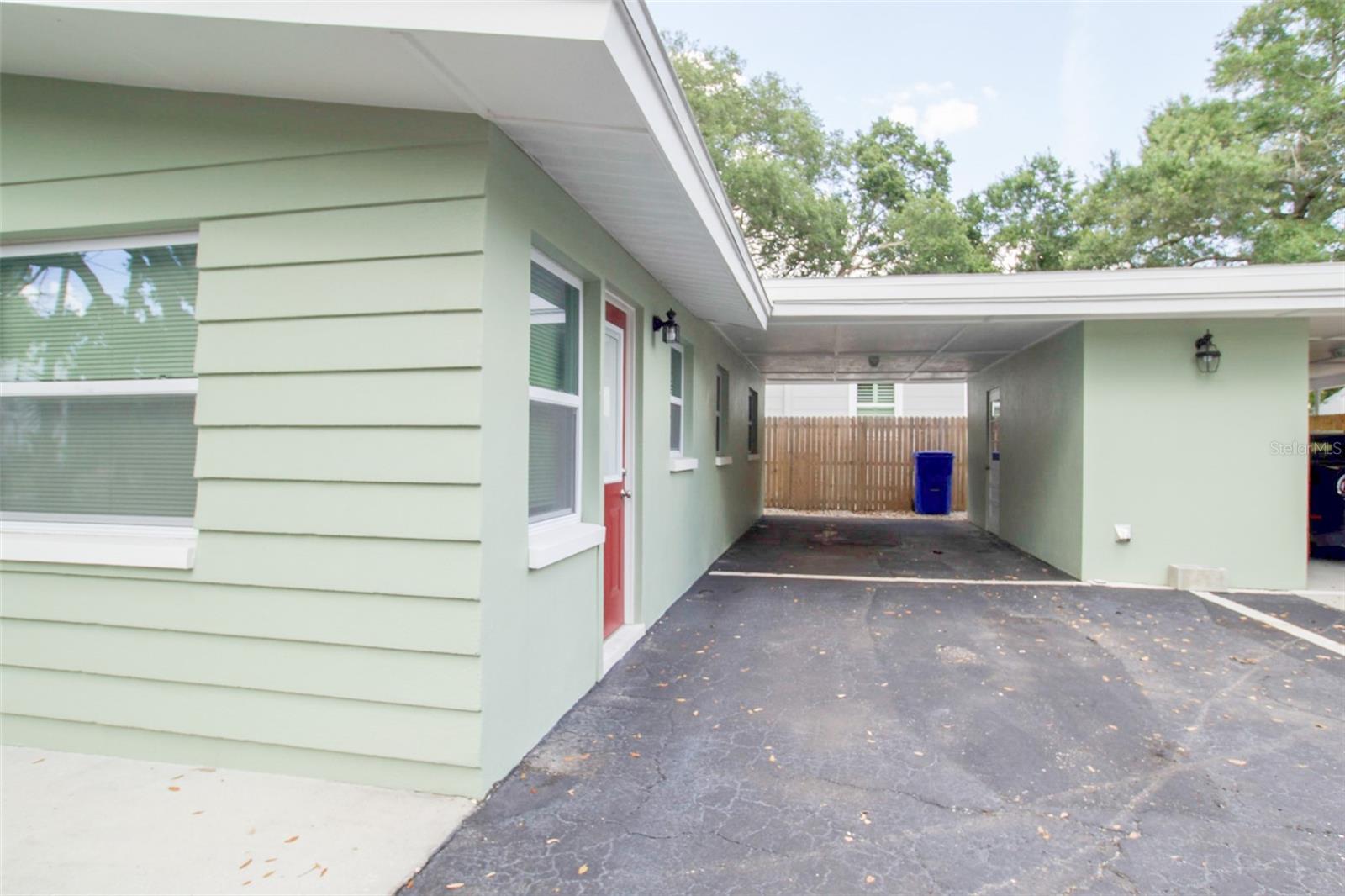 OAKLAND SUB - Residential Lease