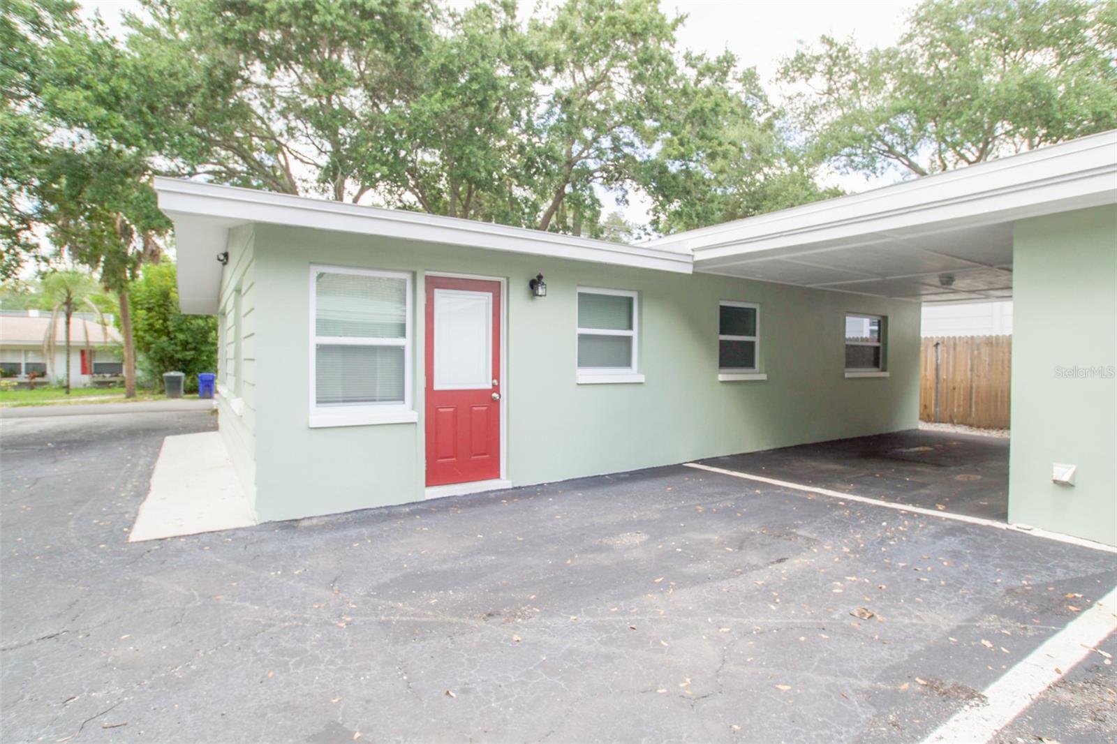 OAKLAND SUB - Residential Lease