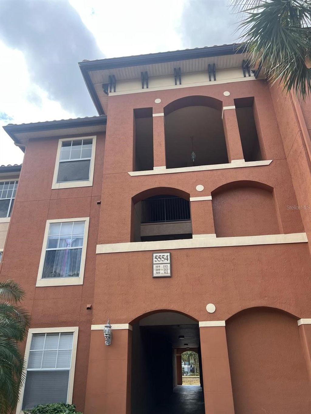 Photo of 5554 Metrowest Boulevard #4-310, Orlando, FL 32811 (MLS # O6393837)