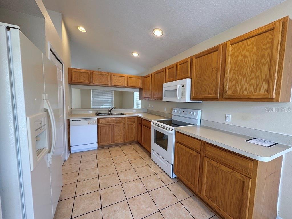 STERLING HILL PH 1A - Residential Lease