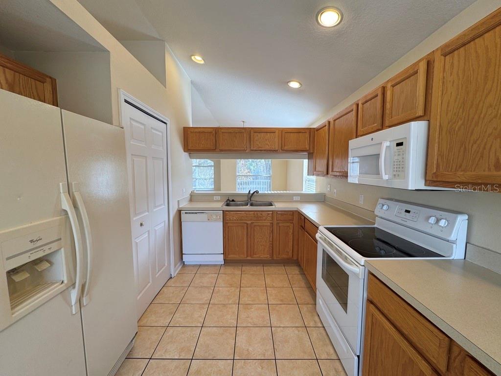 STERLING HILL PH 1A - Residential Lease