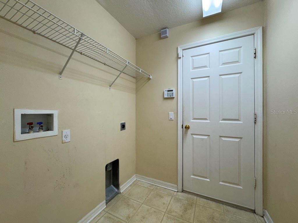 STERLING HILL PH 1A - Residential Lease