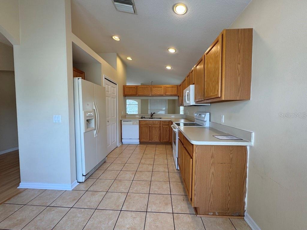 STERLING HILL PH 1A - Residential Lease