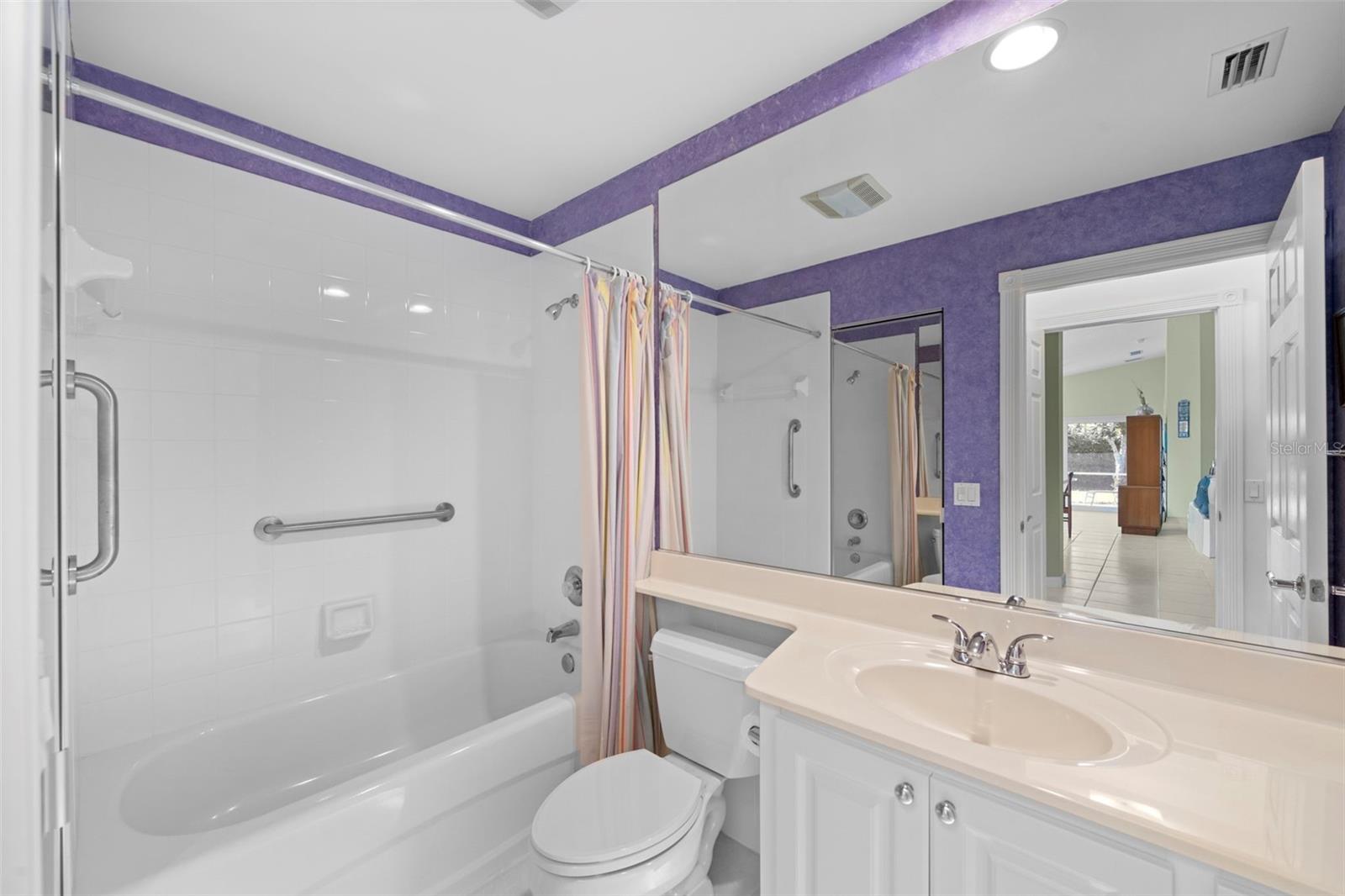 VILLAGEWALK - Residential