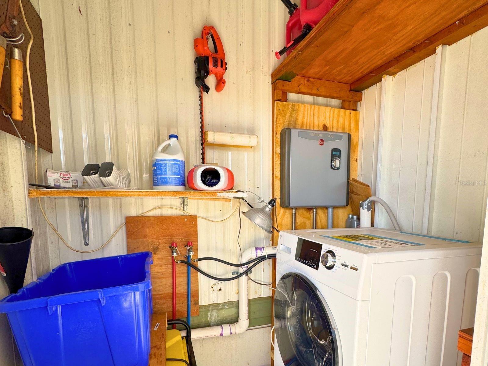 HOLIDAY PARK UNIT 2 - Residential