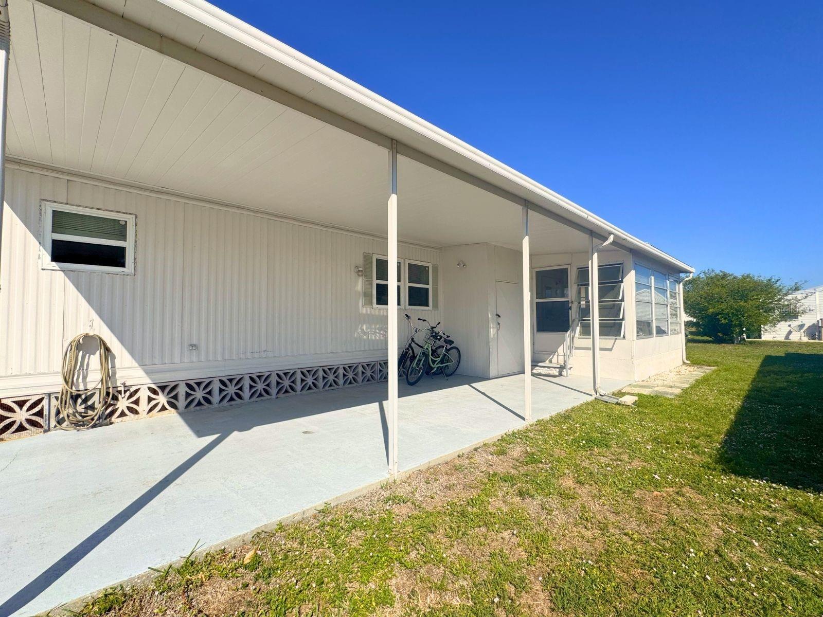 HOLIDAY PARK UNIT 2 - Residential