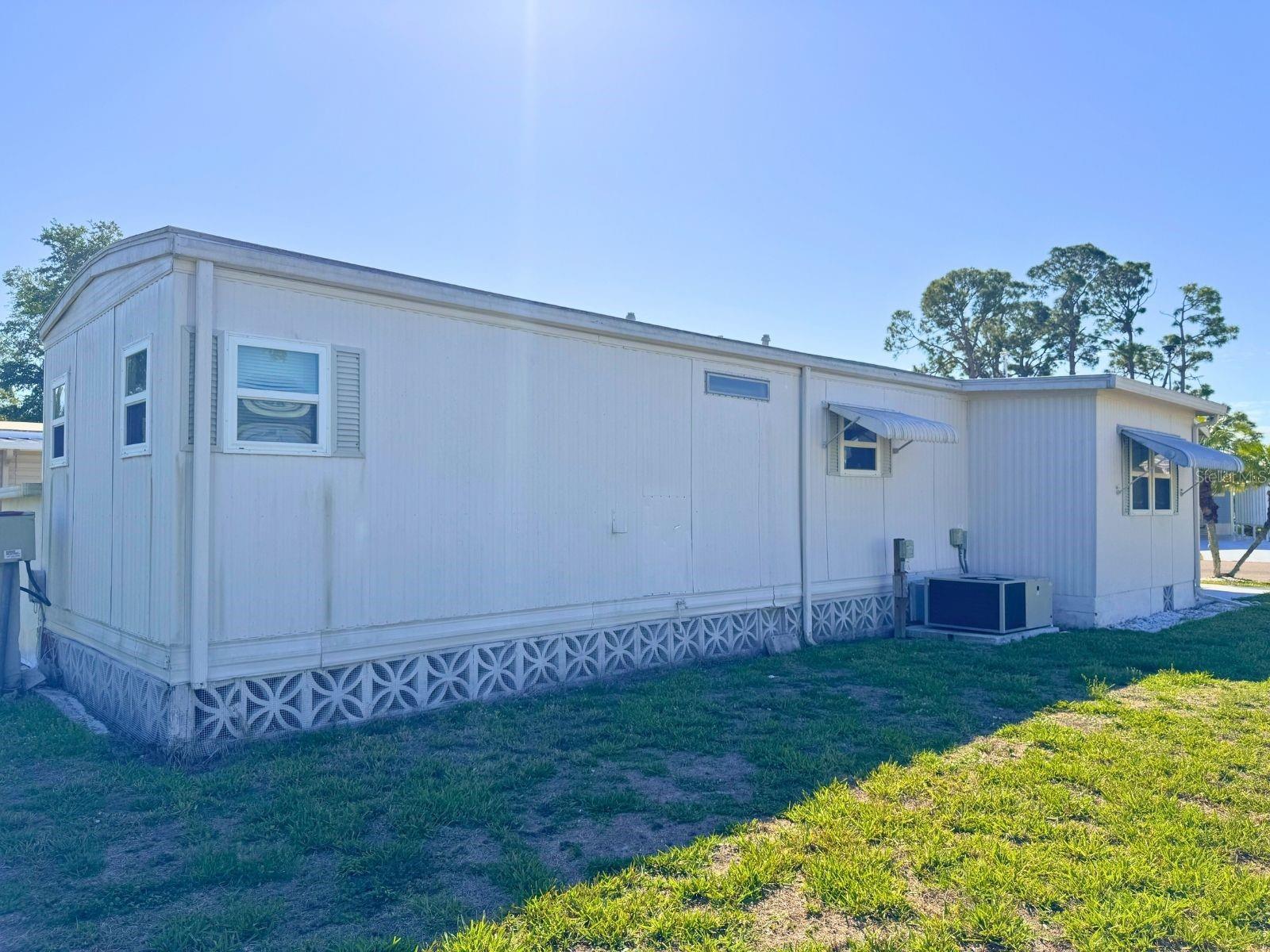 HOLIDAY PARK UNIT 2 - Residential