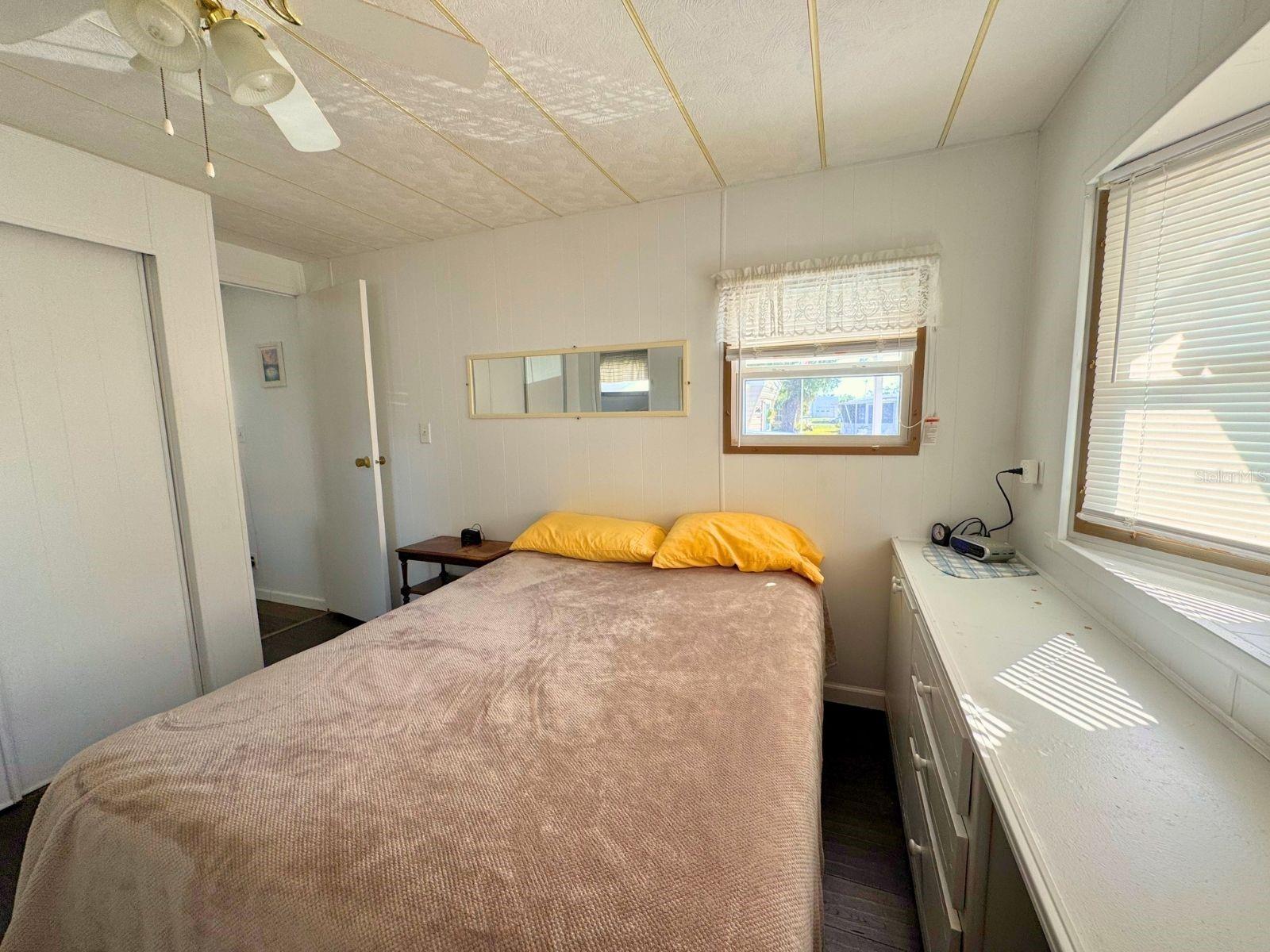 HOLIDAY PARK UNIT 2 - Residential