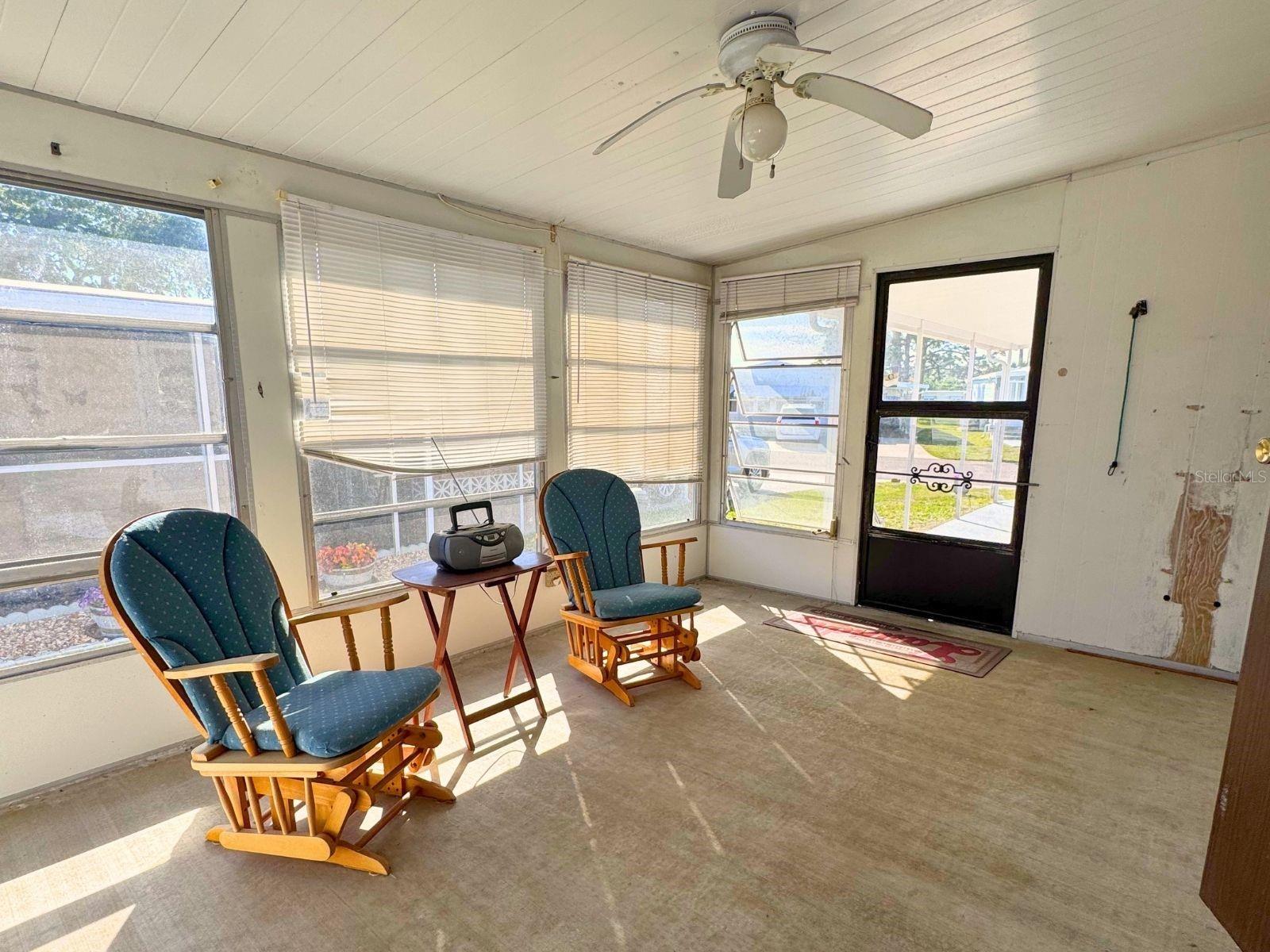 HOLIDAY PARK UNIT 2 - Residential