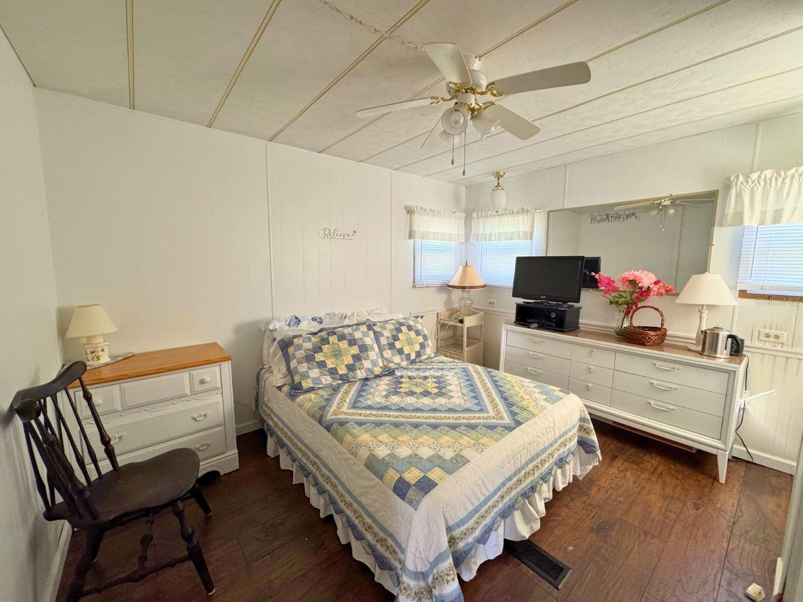 HOLIDAY PARK UNIT 2 - Residential