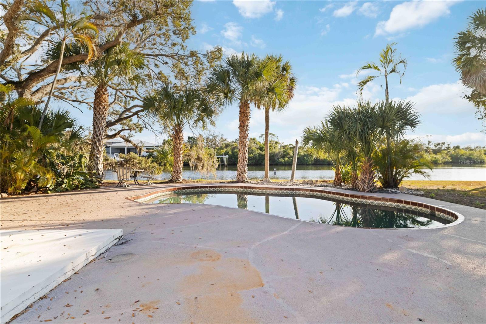 RIVER FOREST - Residential