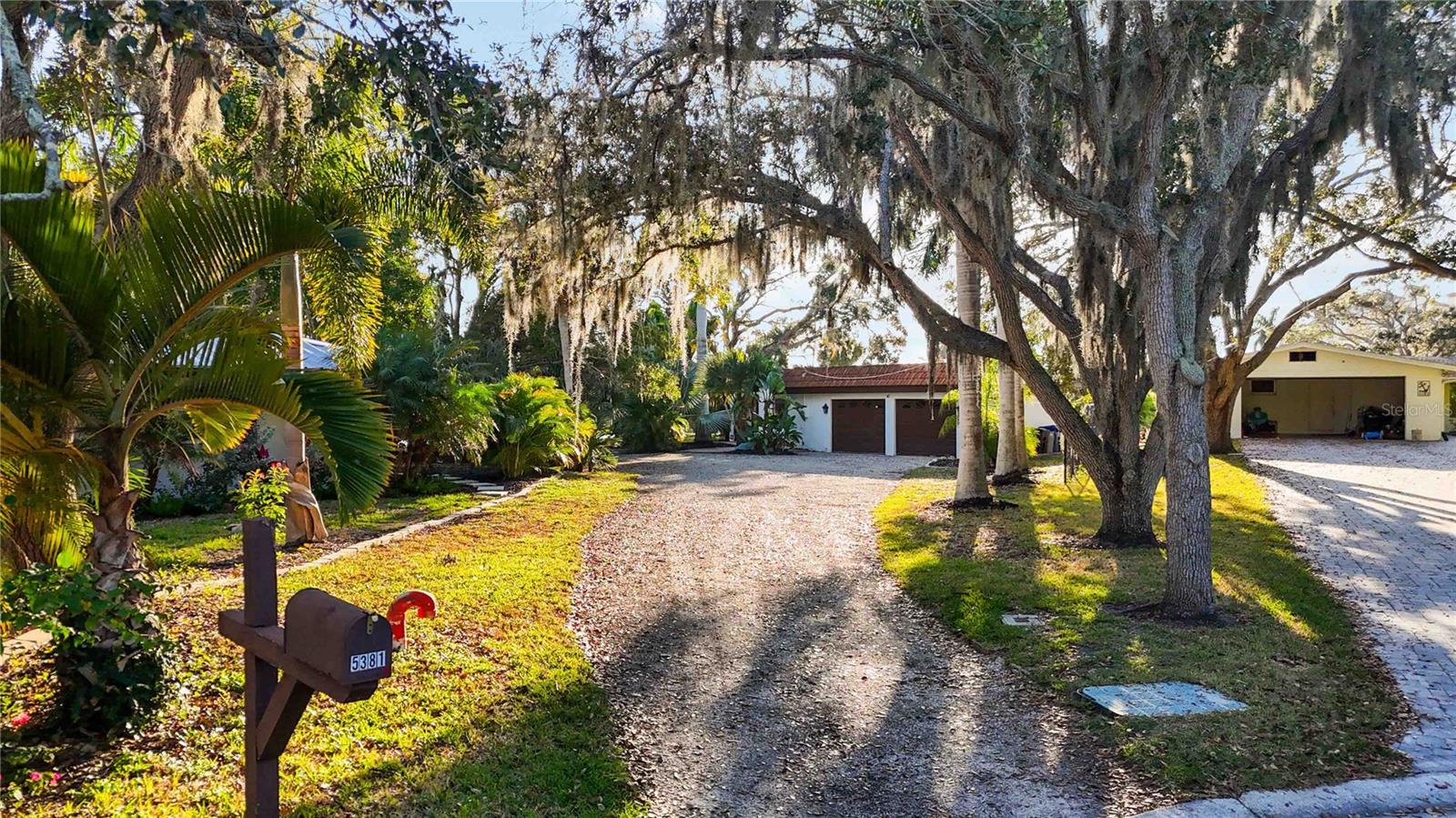 RIVER FOREST - Residential