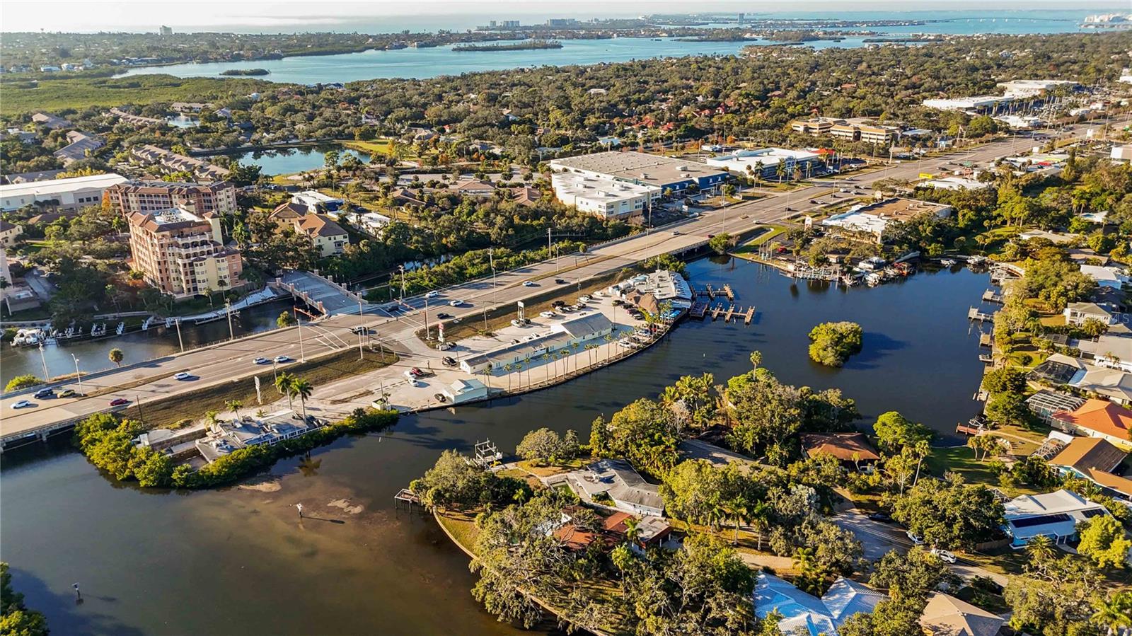 RIVER FOREST - Residential