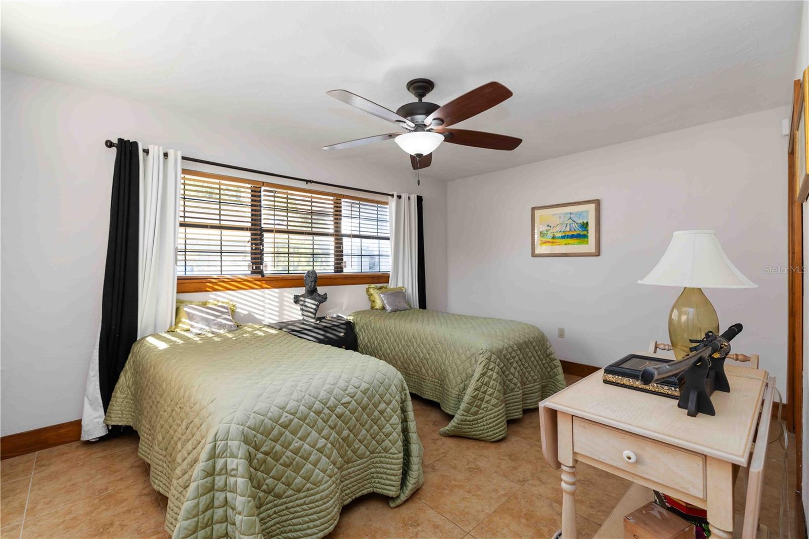 RIVER FOREST - Residential