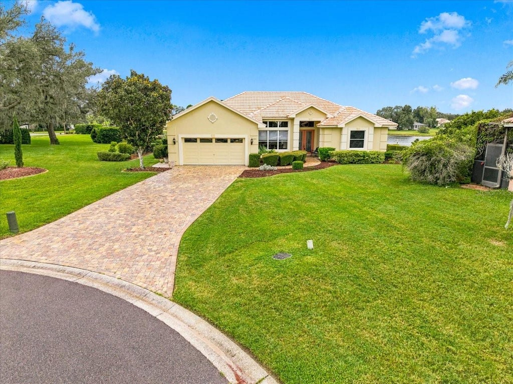 Photo of 10081 Georgetown Court, Weeki Wachee, FL 34613 (MLS # W7890132)