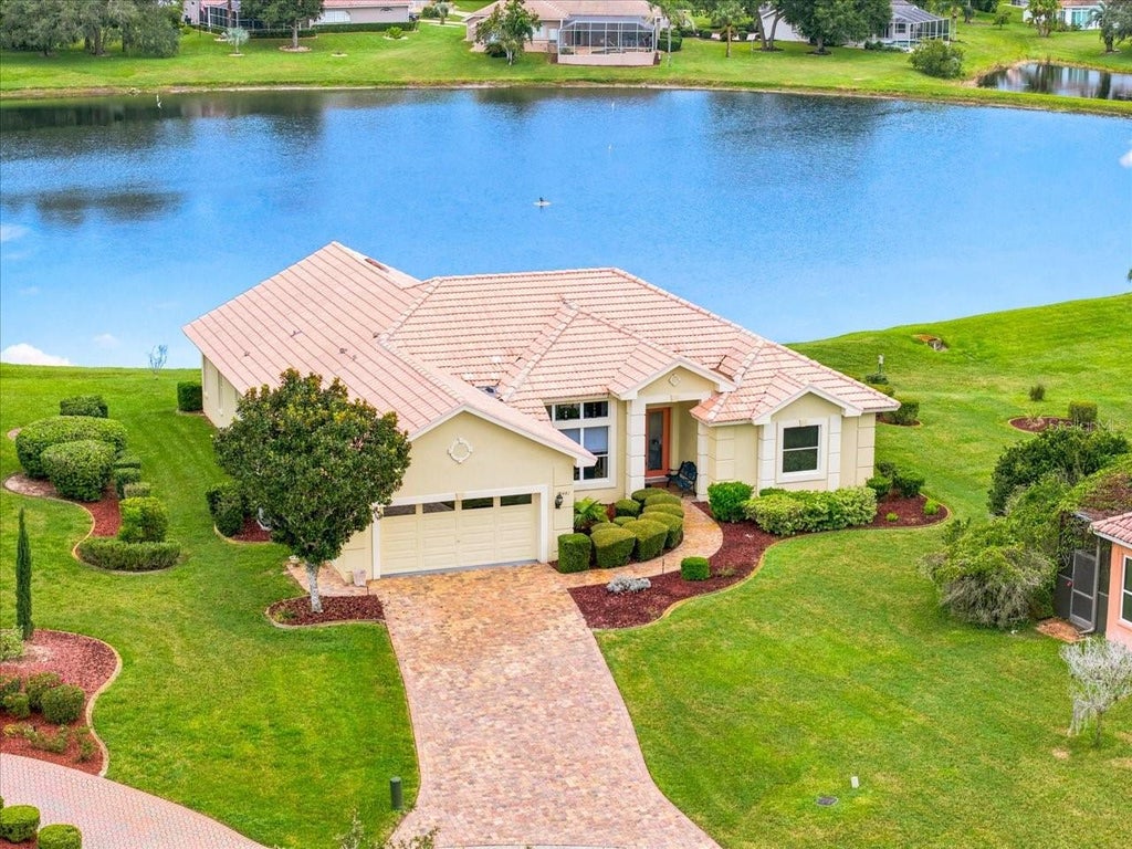 Photo of 10081 Georgetown Court, Weeki Wachee, FL 34613 (MLS # W7890132)